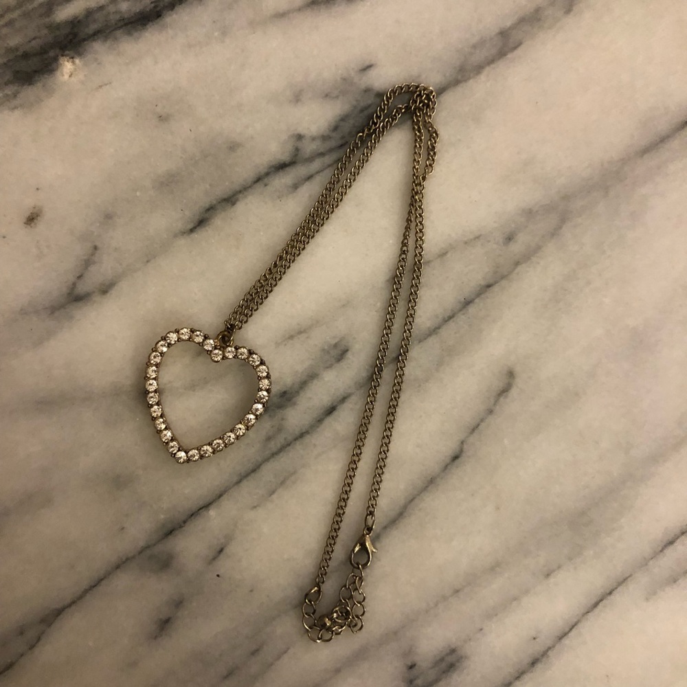 Gold heart necklace